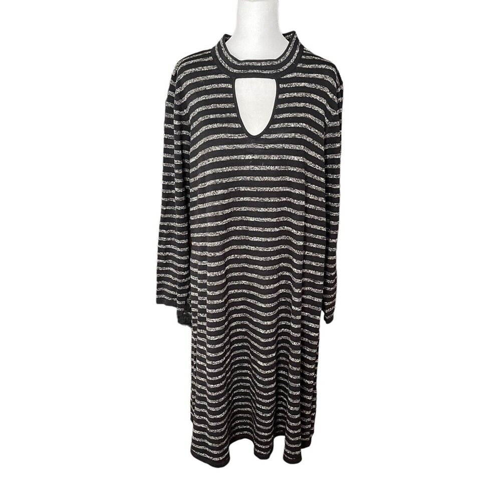 Sandra Darren Plus 1X Shift Dress Black Striped Gray Cutout Vneck Plunge